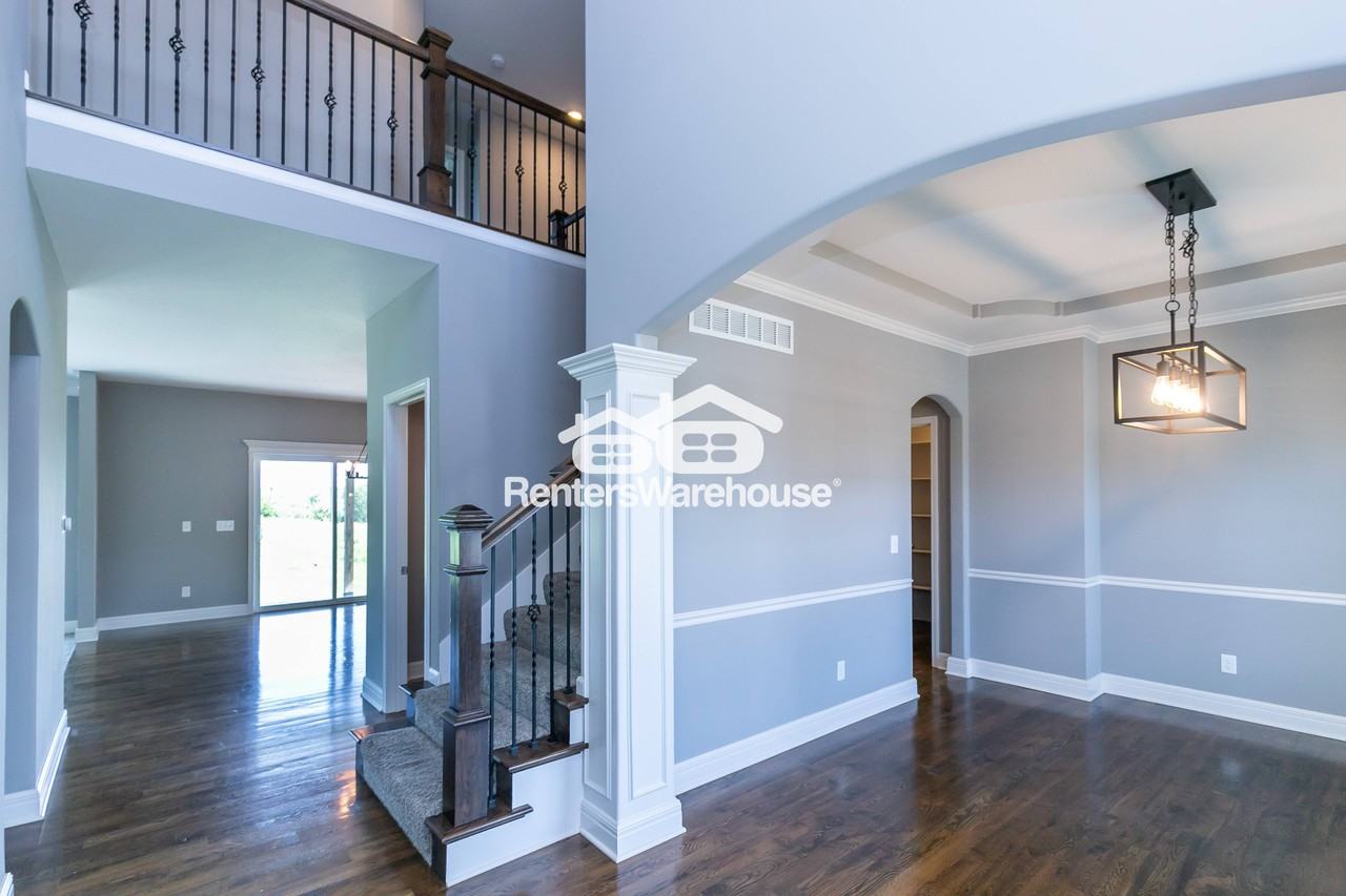1312 Nw 95th St - Photo 2 of 31