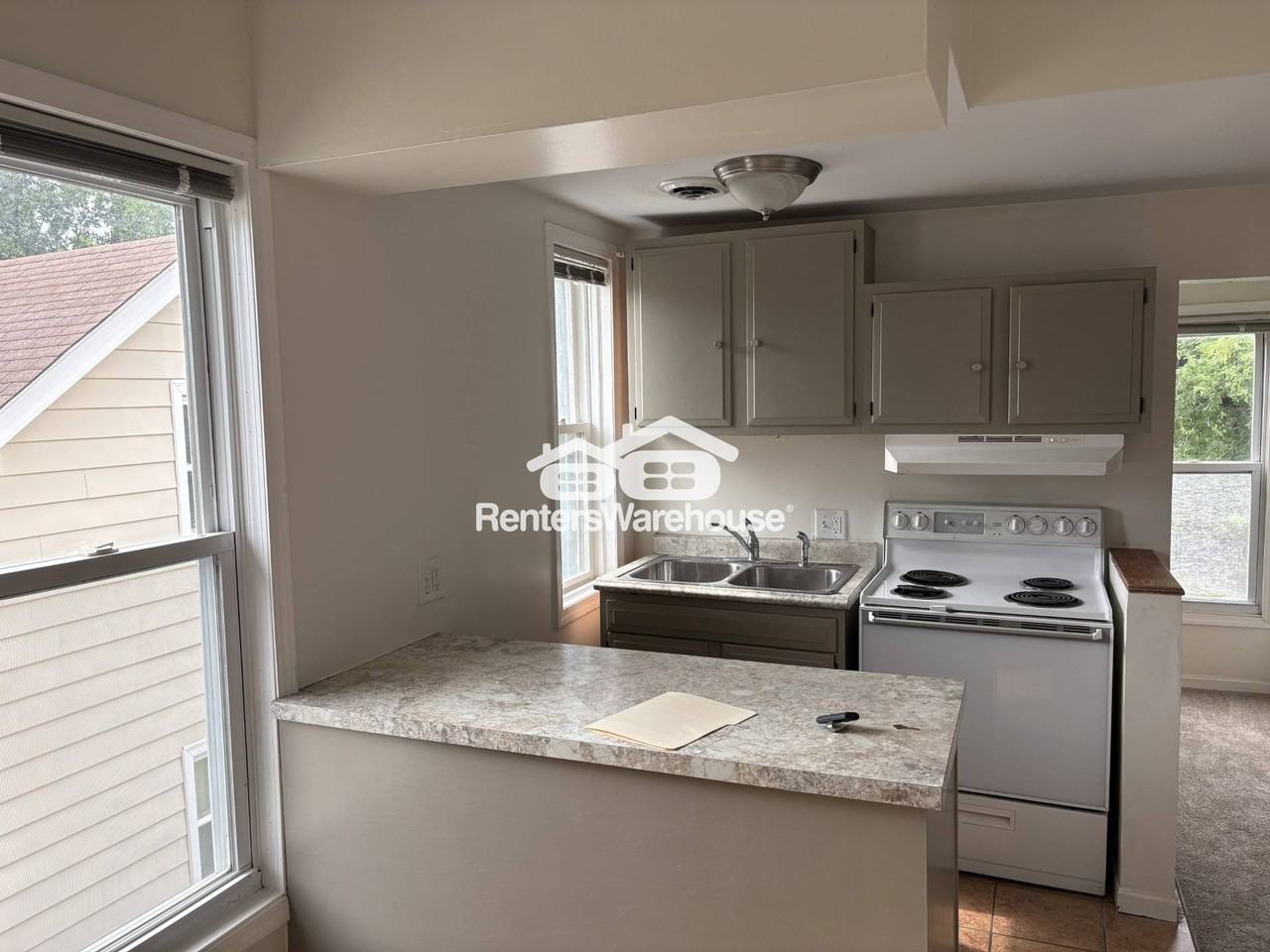 708 Randolph Ave #2 - Photo 5 of 13