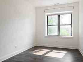 1524 N Ashland Ave #2N - Photo 1 of 1