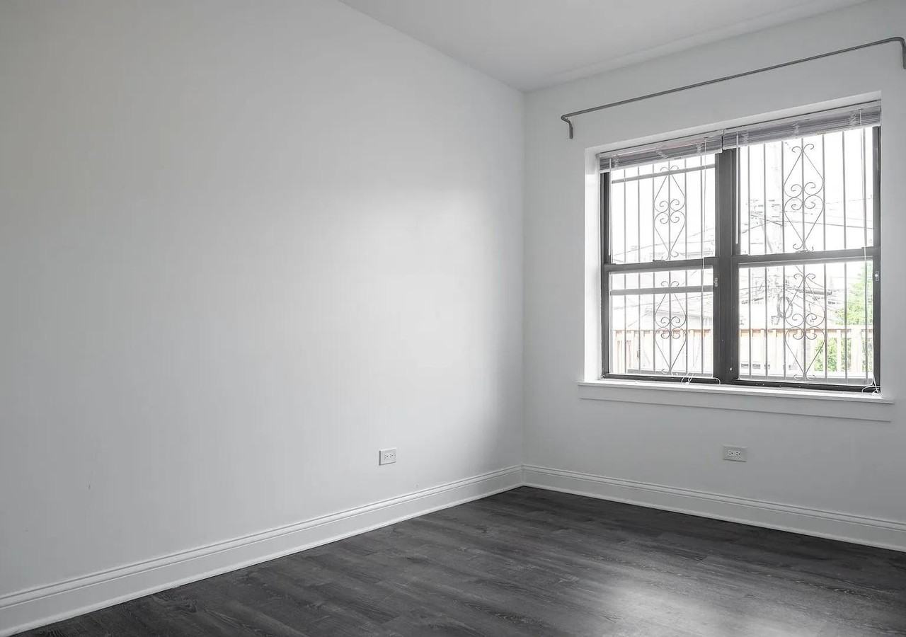 1524 N Ashland Ave #2N - Photo 6 of 15