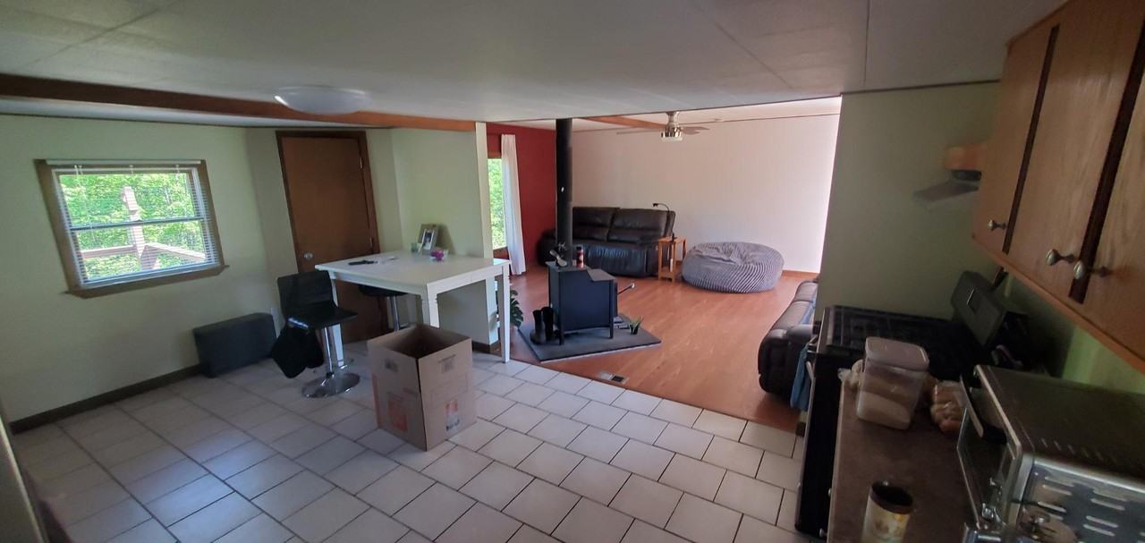 129 Pinewoods Rd - Photo 5 of 26