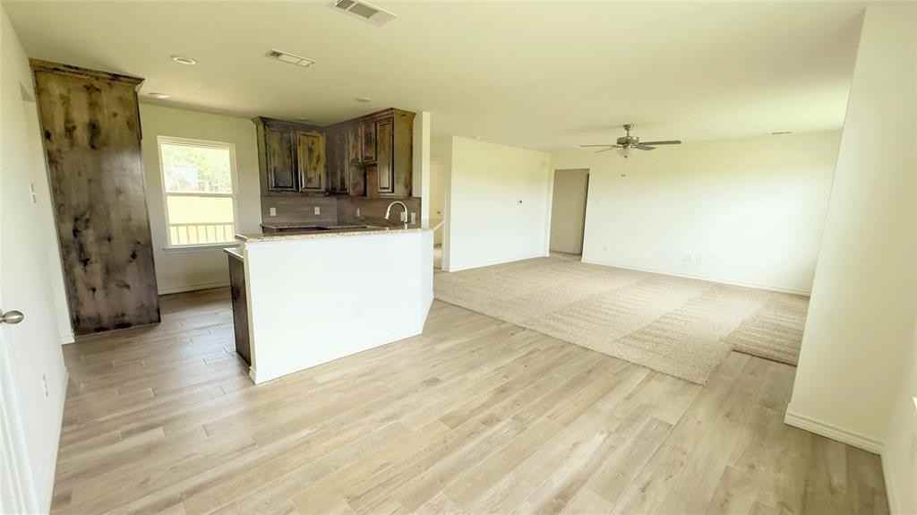 2607 Vz County Road 2403 - Photo 5 of 25
