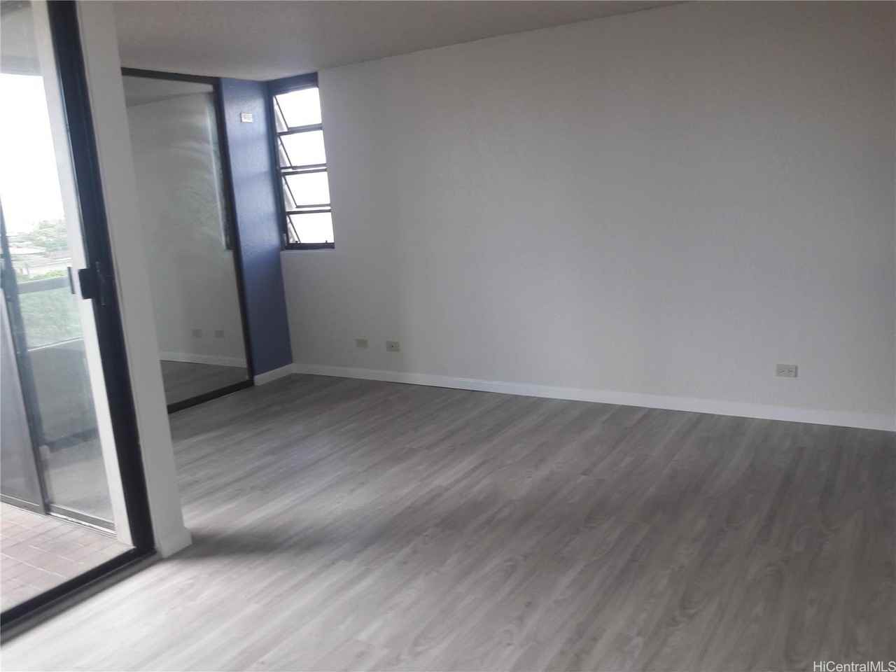 2100 Date St #501 - Photo 2 of 12