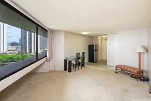featured image of 1700 Ala Moana Blvd #1402