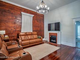 featured image of 301 Market St