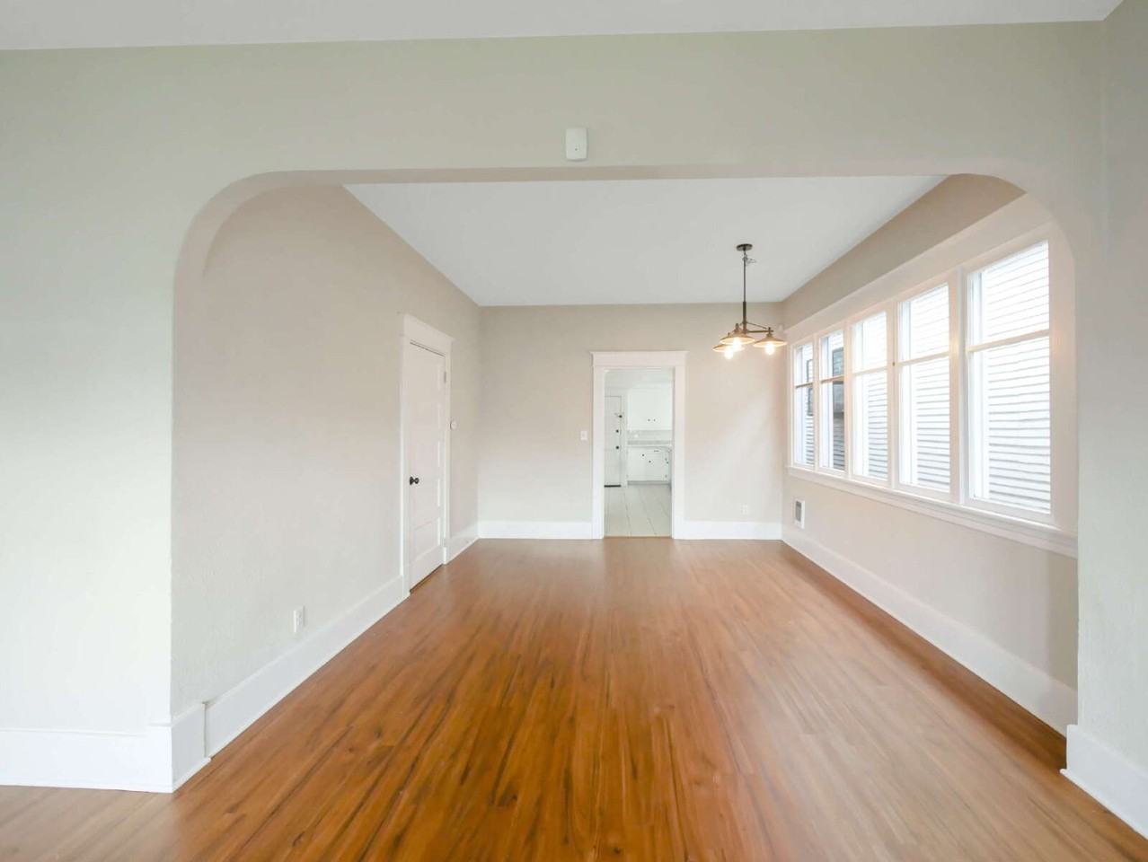 3615 Colby Ave - Photo 6 of 17