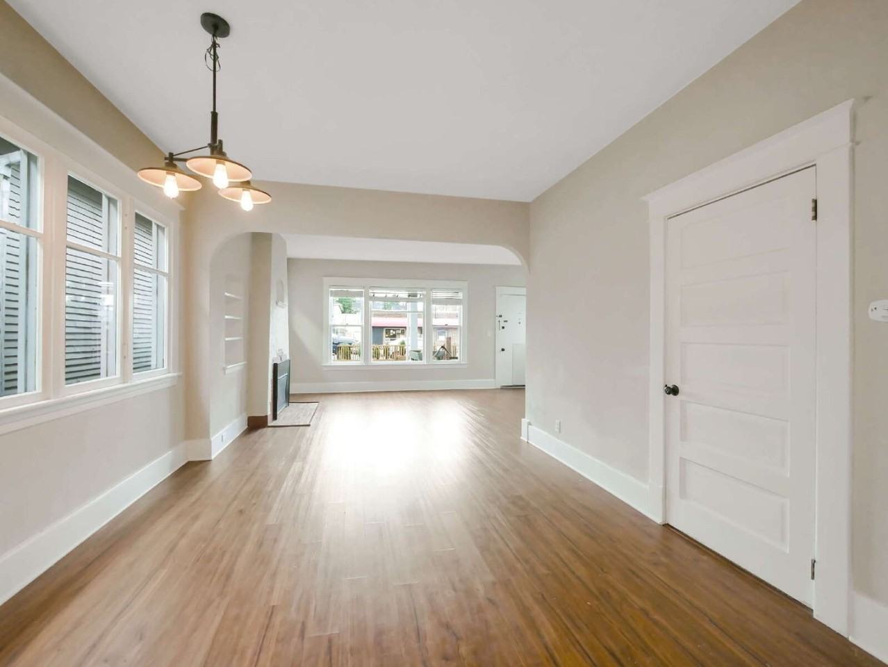 3615 Colby Ave - Photo 7 of 17