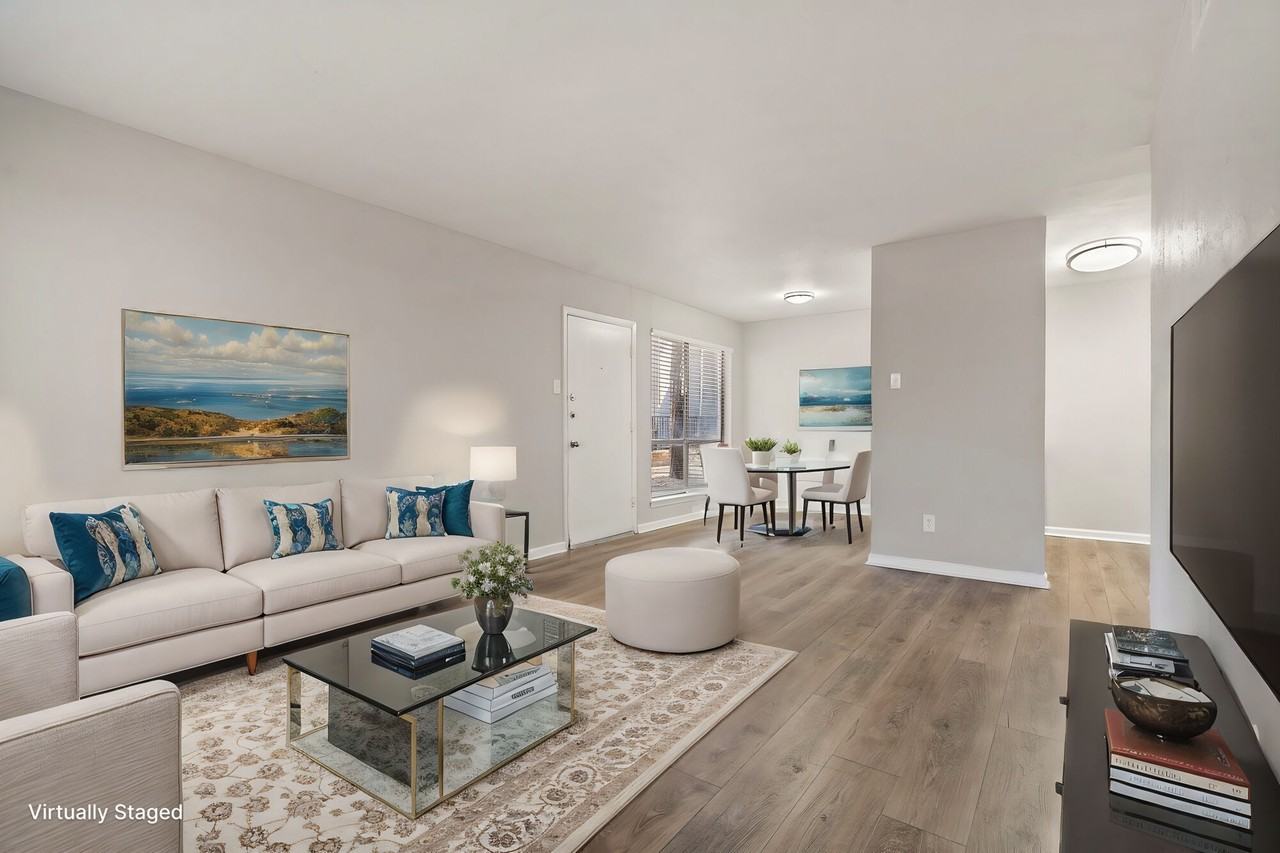 Loreto Apartment Homes - Photo 4 of 18
