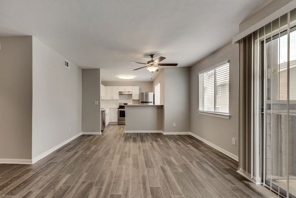 Willow Park - Photo 5 of 19
