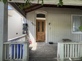 featured image of 4 Peel St #2