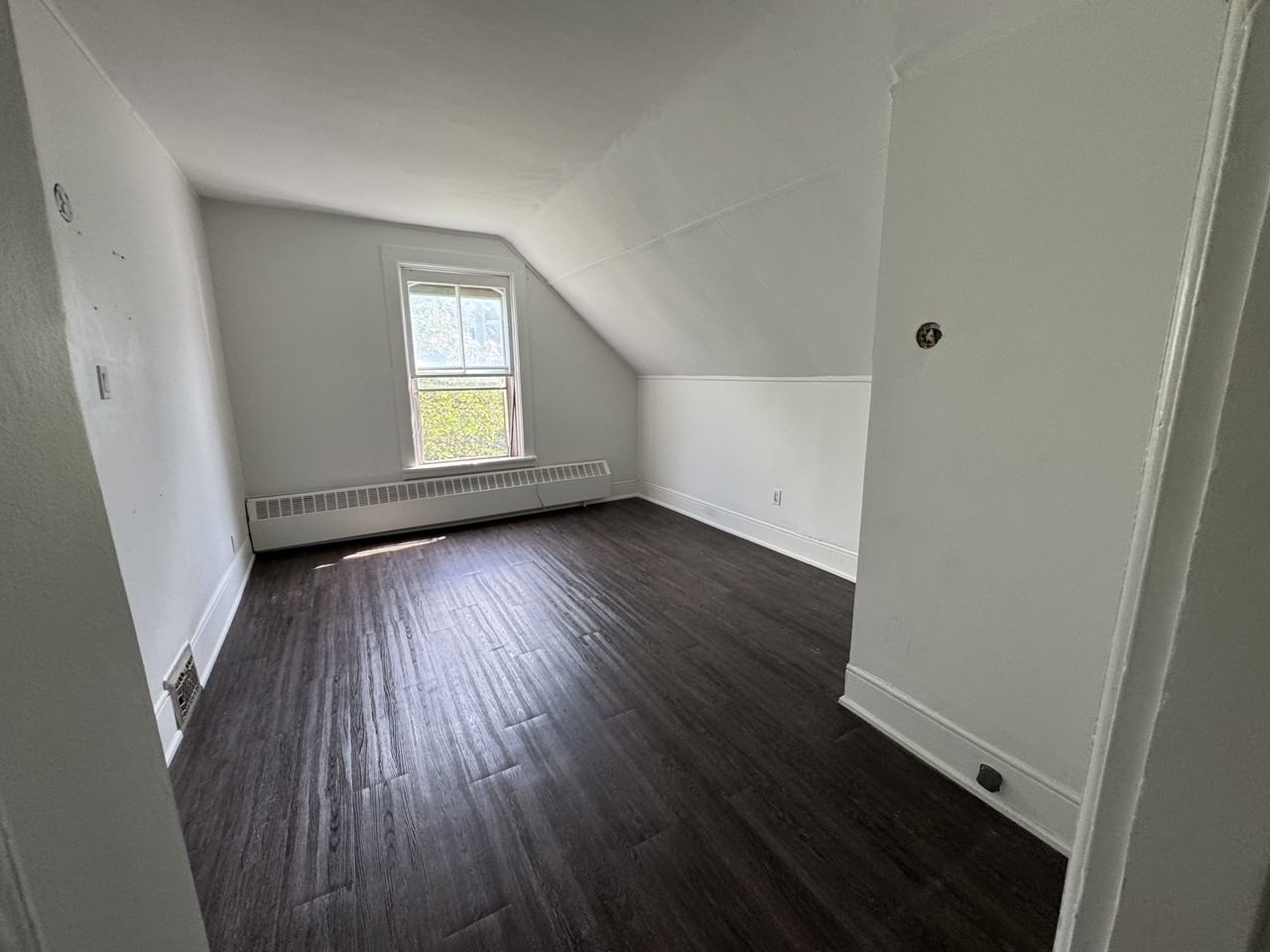 4 Peel St #2 - Photo 5 of 12