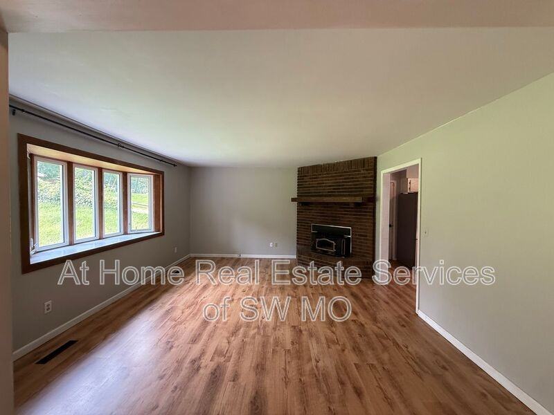6124 S Farm Road - Photo 4 of 10