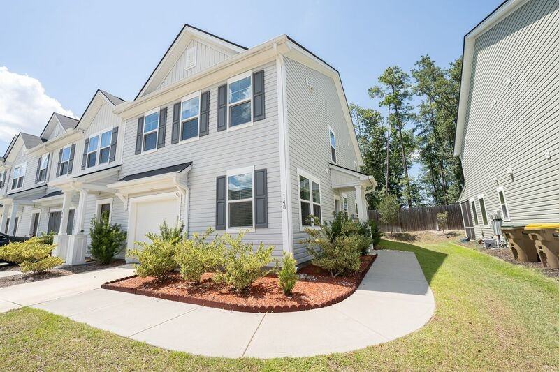 148 Benelli Dr - Photo 4 of 34