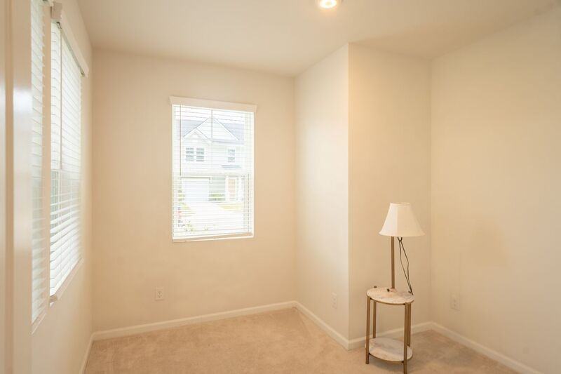 148 Benelli Dr - Photo 7 of 34