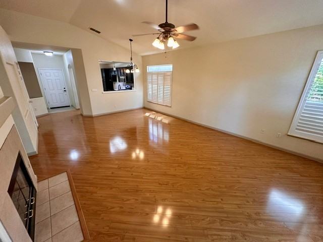 112 Gilded Rock Cir - Photo 4 of 15