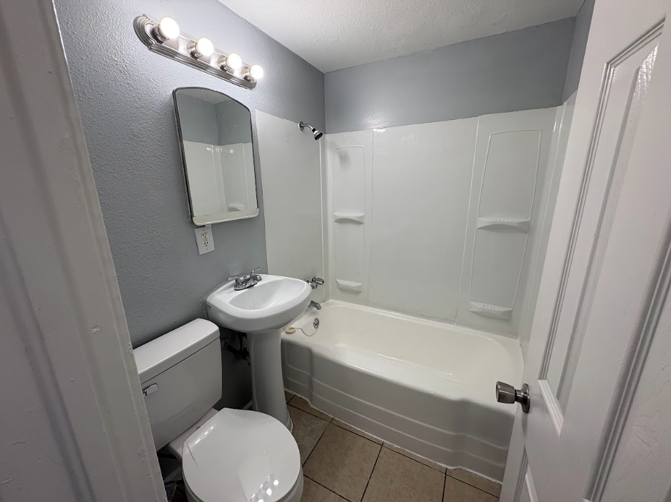 1936 Lariet Ln - Photo 6 of 14