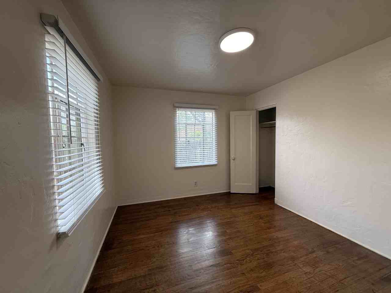 503 Princeton Dr Se - Photo 6 of 28