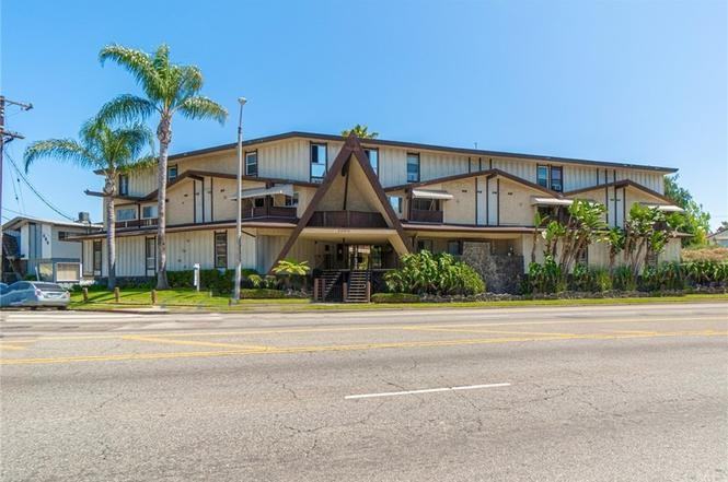 7000 S La Cienega Blvd - Photo 2 of 12