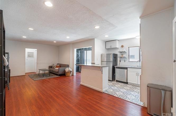 7000 S La Cienega Blvd - Photo 5 of 12