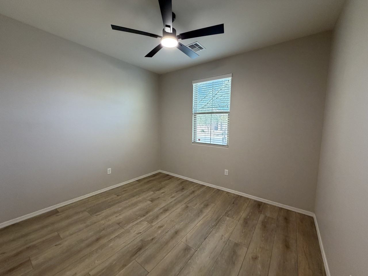 11615 W Boll Bloom Dr - Photo 4 of 26