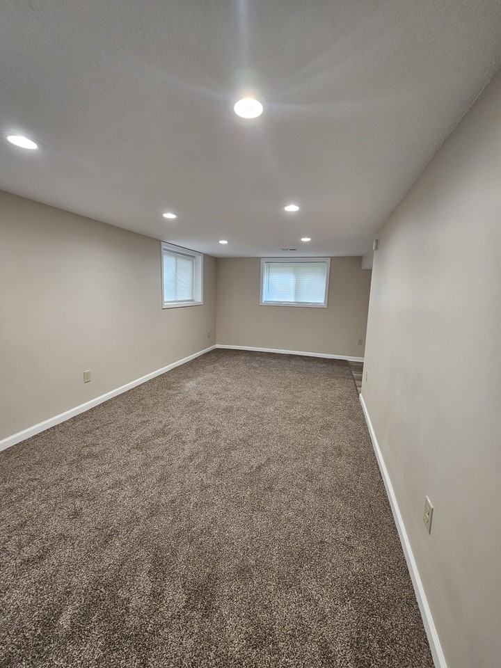 3226 Halglo Pl - Photo 4 of 11