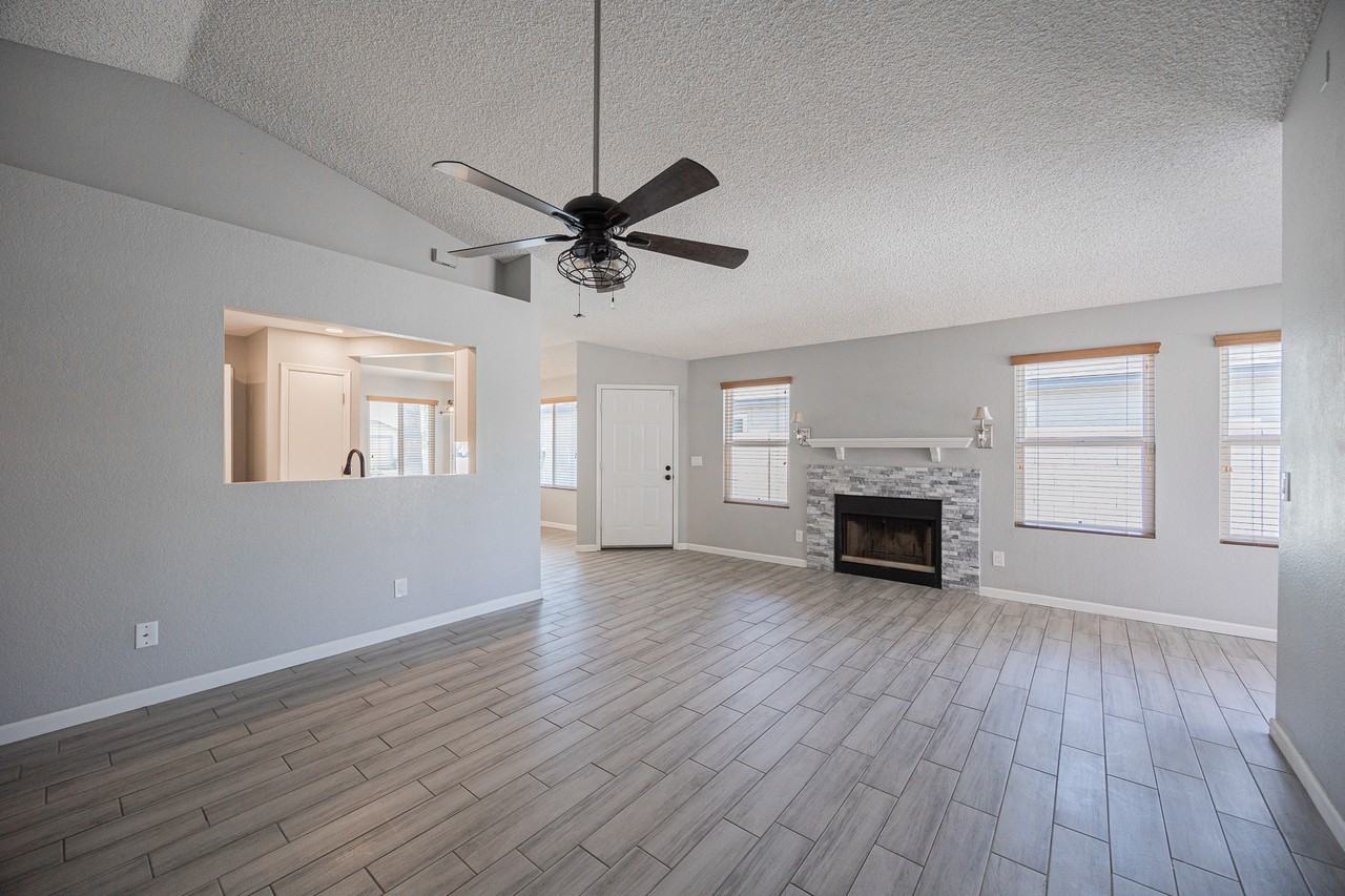 8870 W Villa Rita Dr - Photo 4 of 22