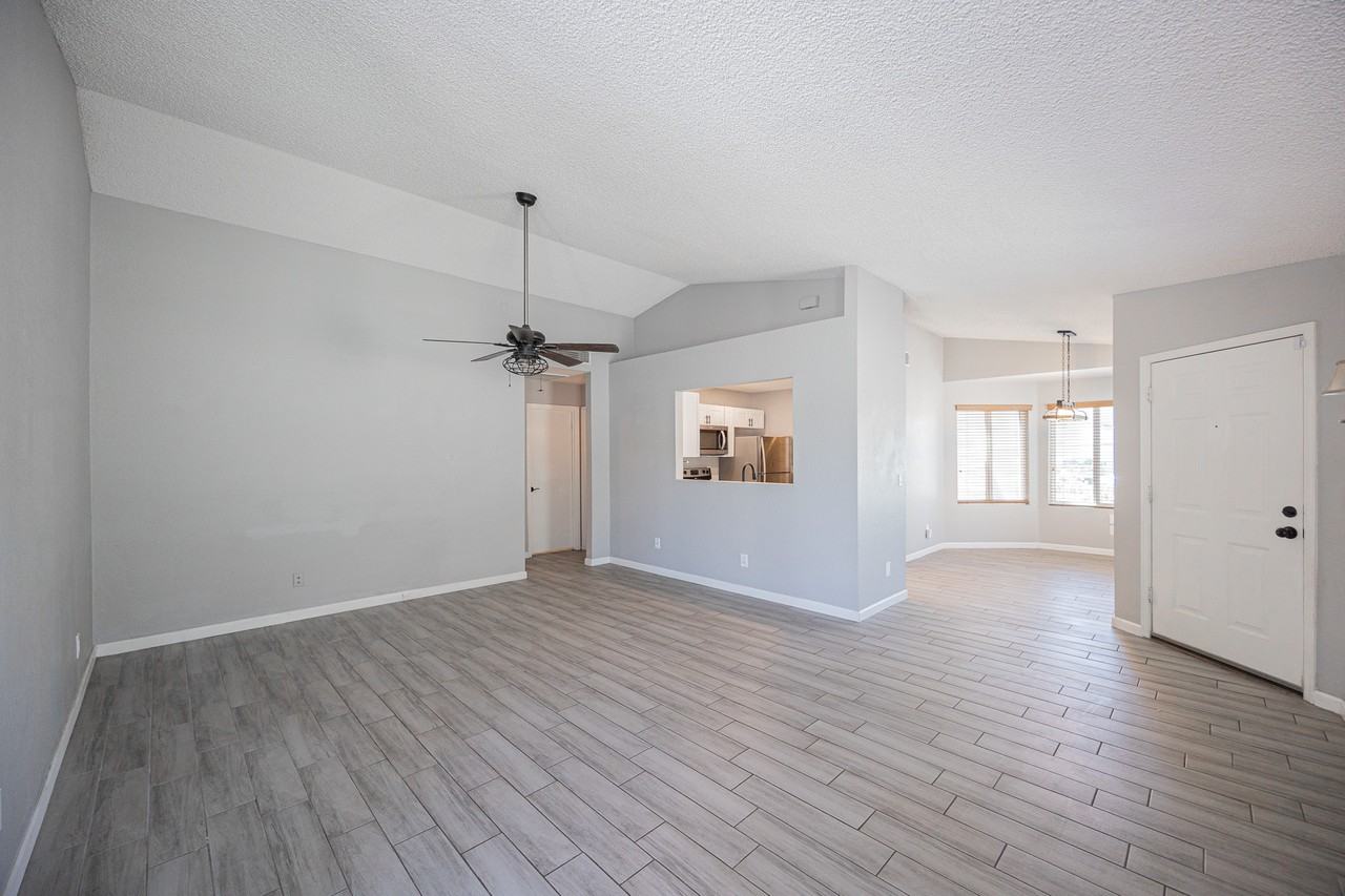 8870 W Villa Rita Dr - Photo 5 of 22
