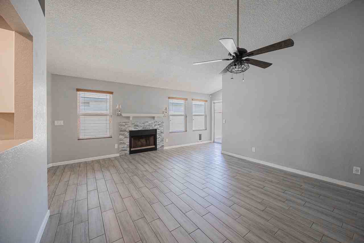 8870 W Villa Rita Dr - Photo 6 of 22