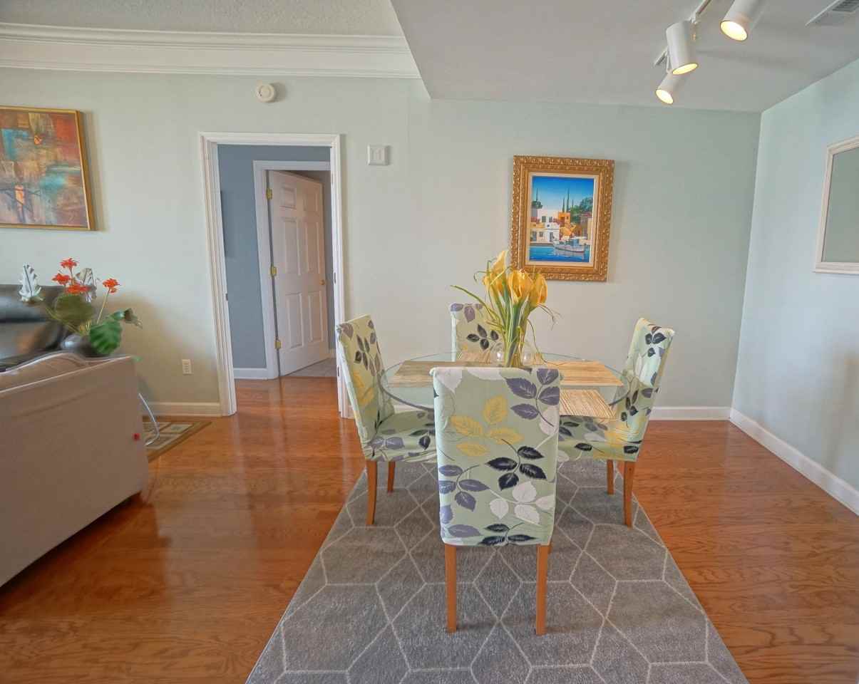 345 Bayshore Blvd #1810 - Photo 6 of 22