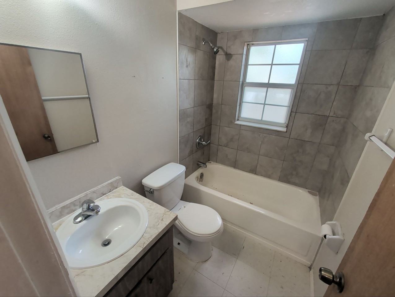 2352 S Sandburg Pt - Photo 7 of 11