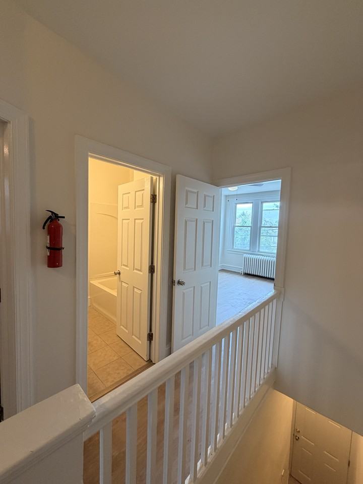 7774 Montgomery Ave - Photo 2 of 16
