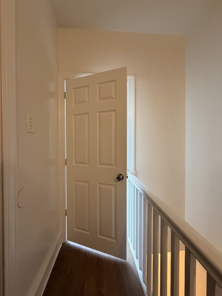 7774 Montgomery Ave - Photo 3 of 16