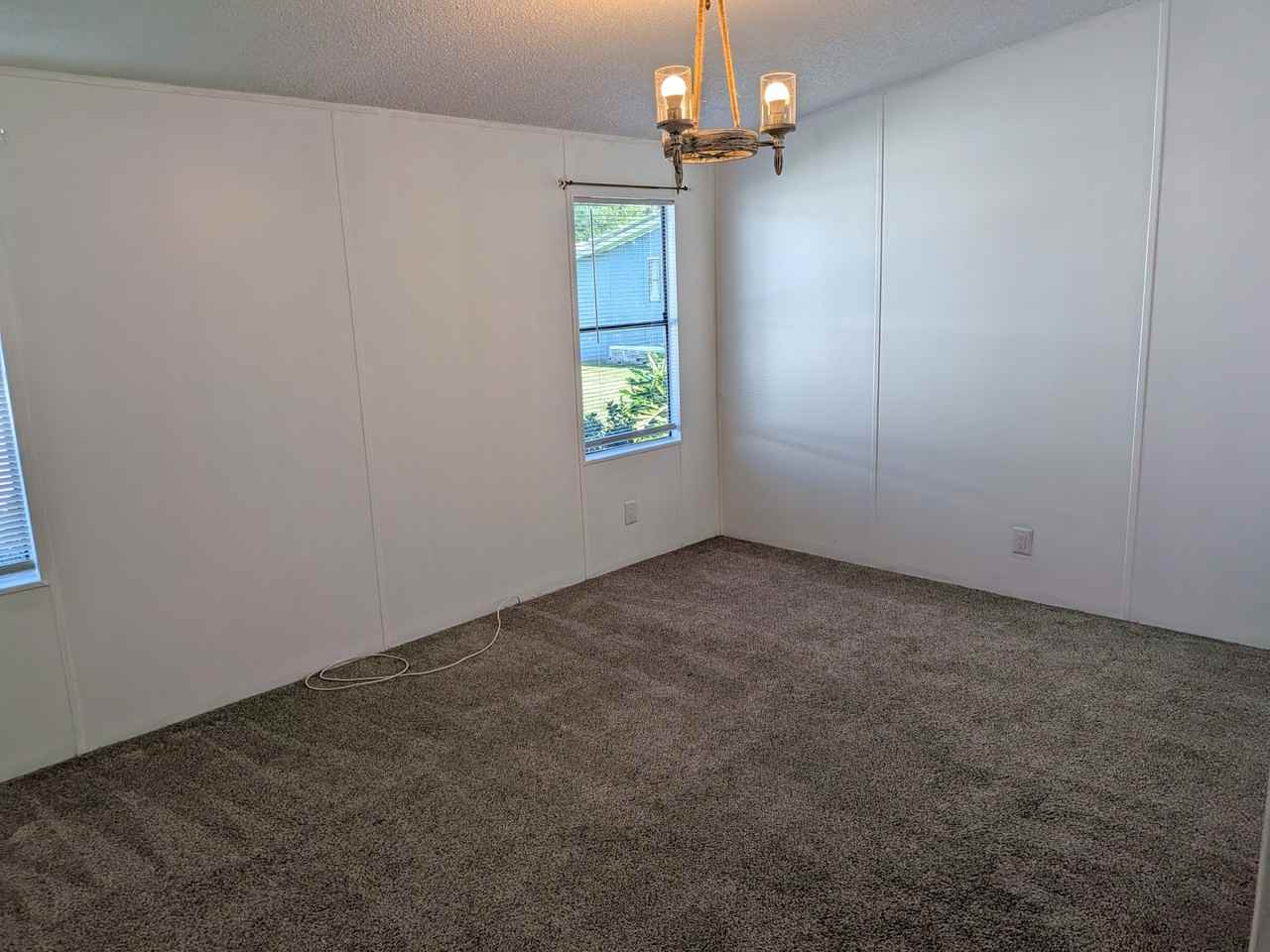 36037 Coleus Ave - Photo 7 of 21