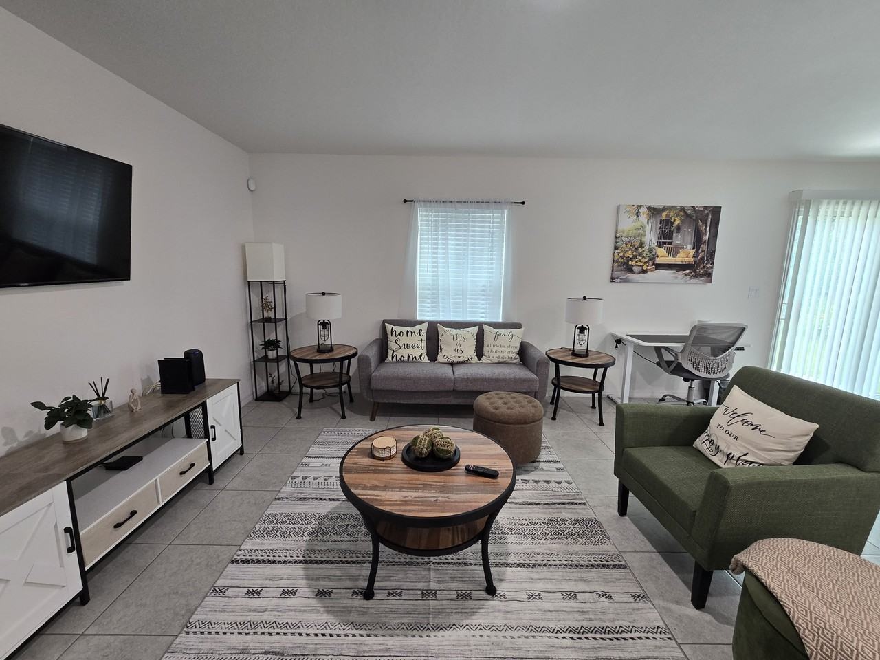 15271 Green Jay Rd - Photo 5 of 25