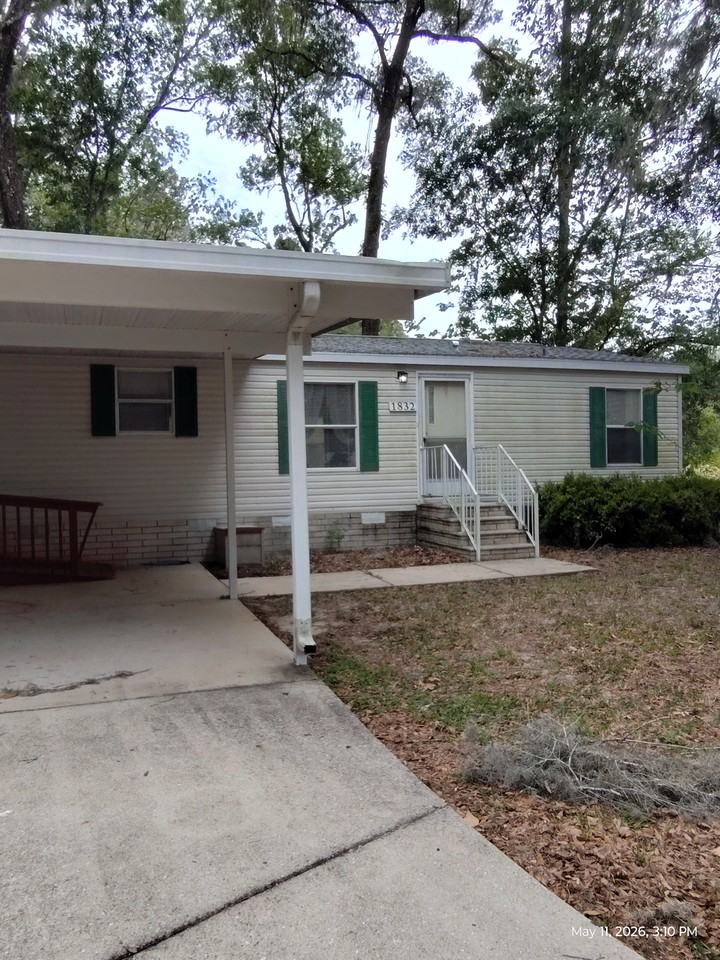 1832 Nw 46th Cir - Photo 2 of 16