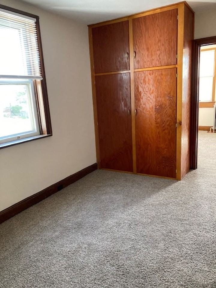 9 S Cherry St - Photo 6 of 13