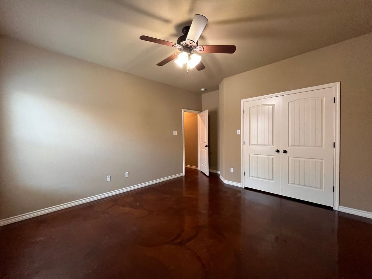 3109 Silver Saddle Dr - Photo 5 of 26