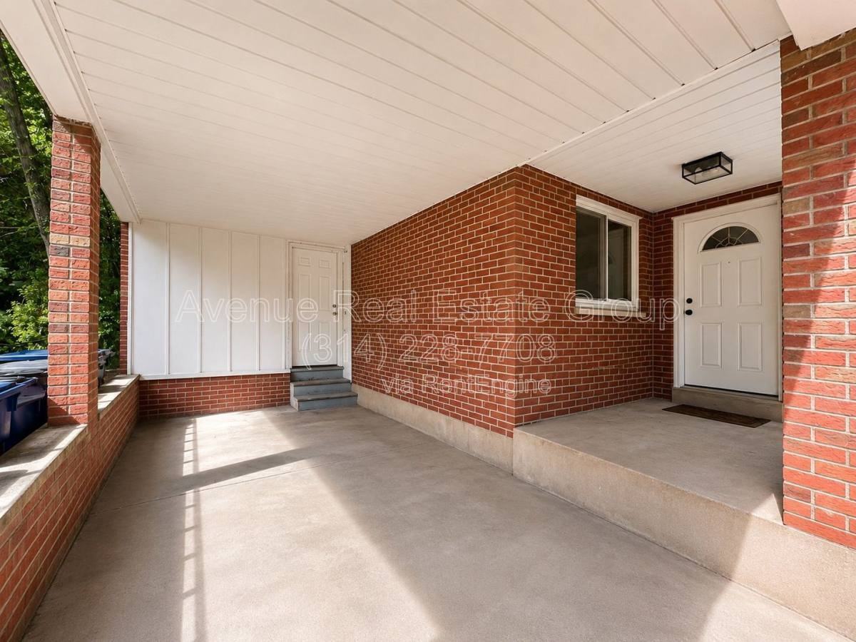 9529 Lodge Pole Ln - Photo 2 of 10