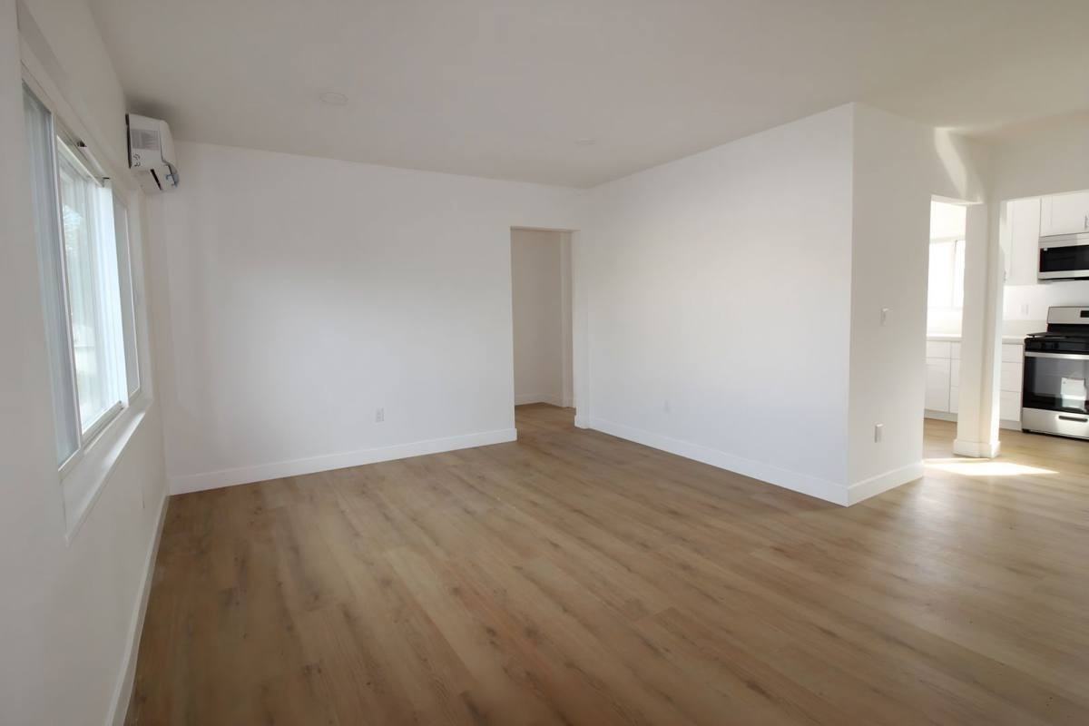 9007 Ramsgate Ave #A - Photo 4 of 8