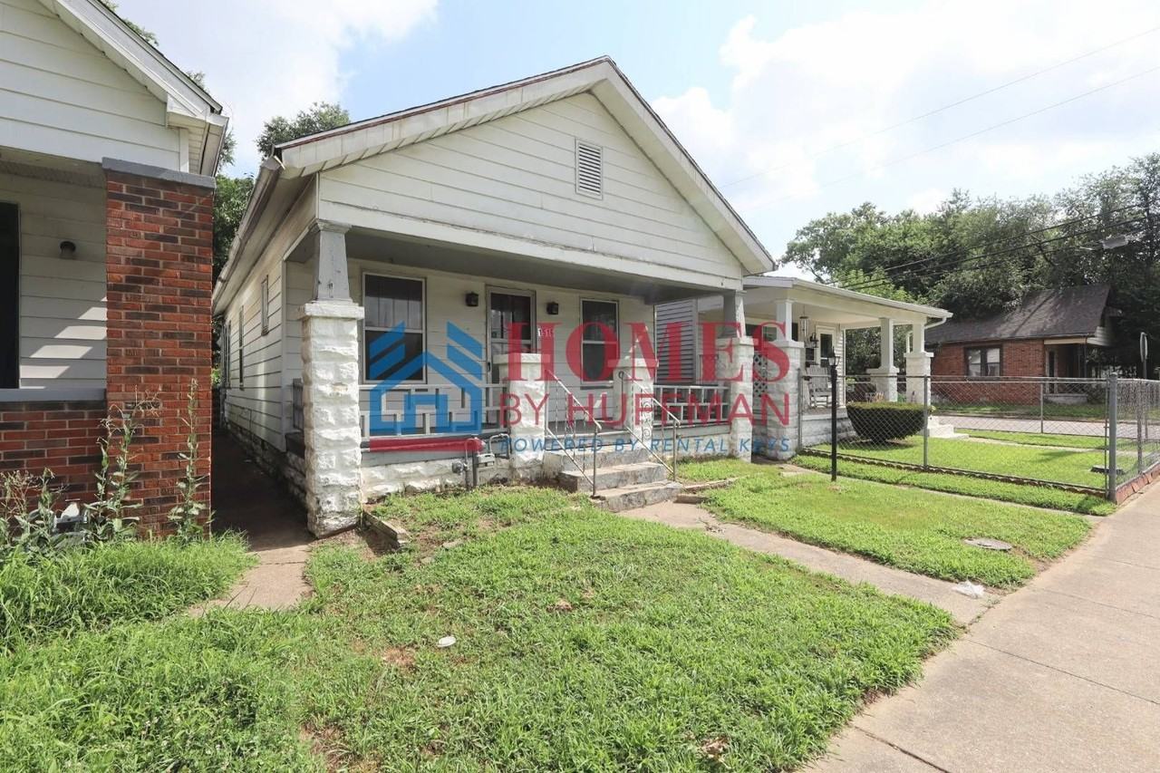 1516 E Illinois St - Photo 2 of 16