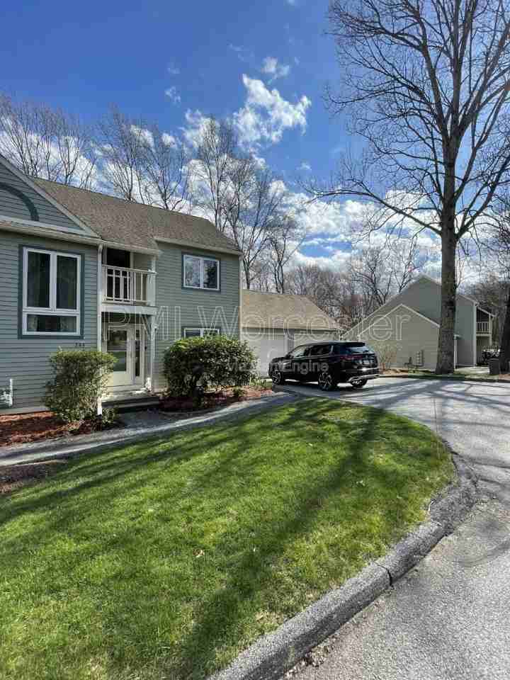 244 Weatherstone Dr - Photo 3 of 10
