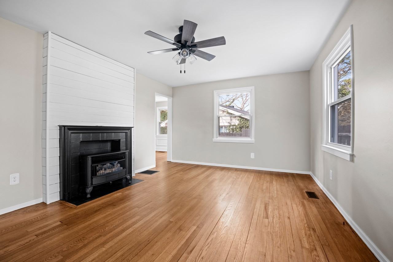 600 Churchill Dr - Photo 3 of 35