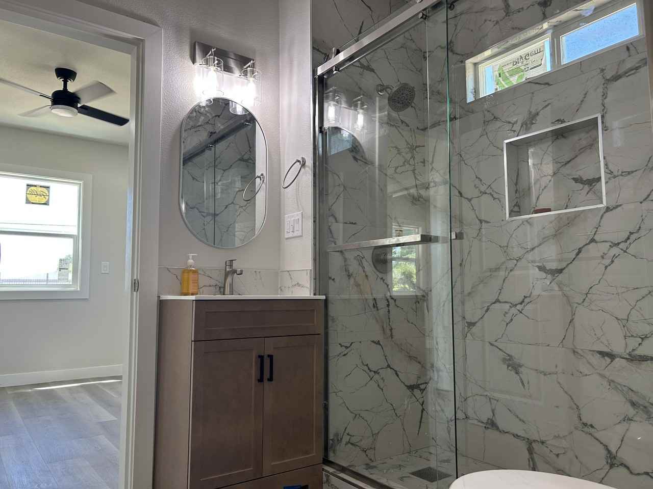 180 N Airport Way - Photo 6 of 15