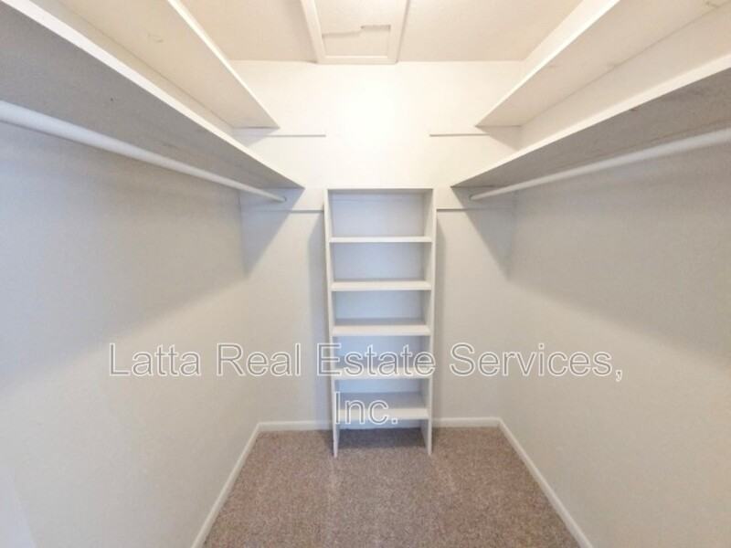 406 W 31st St #102A - Photo 6 of 7