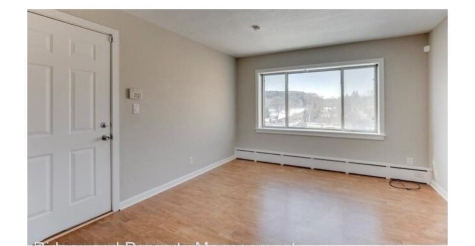 255 Birmingham St #101 - Photo 4 of 7