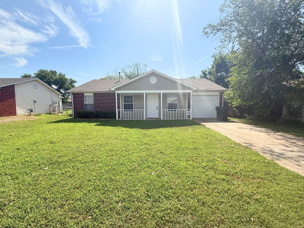 1830 Lexington Rd