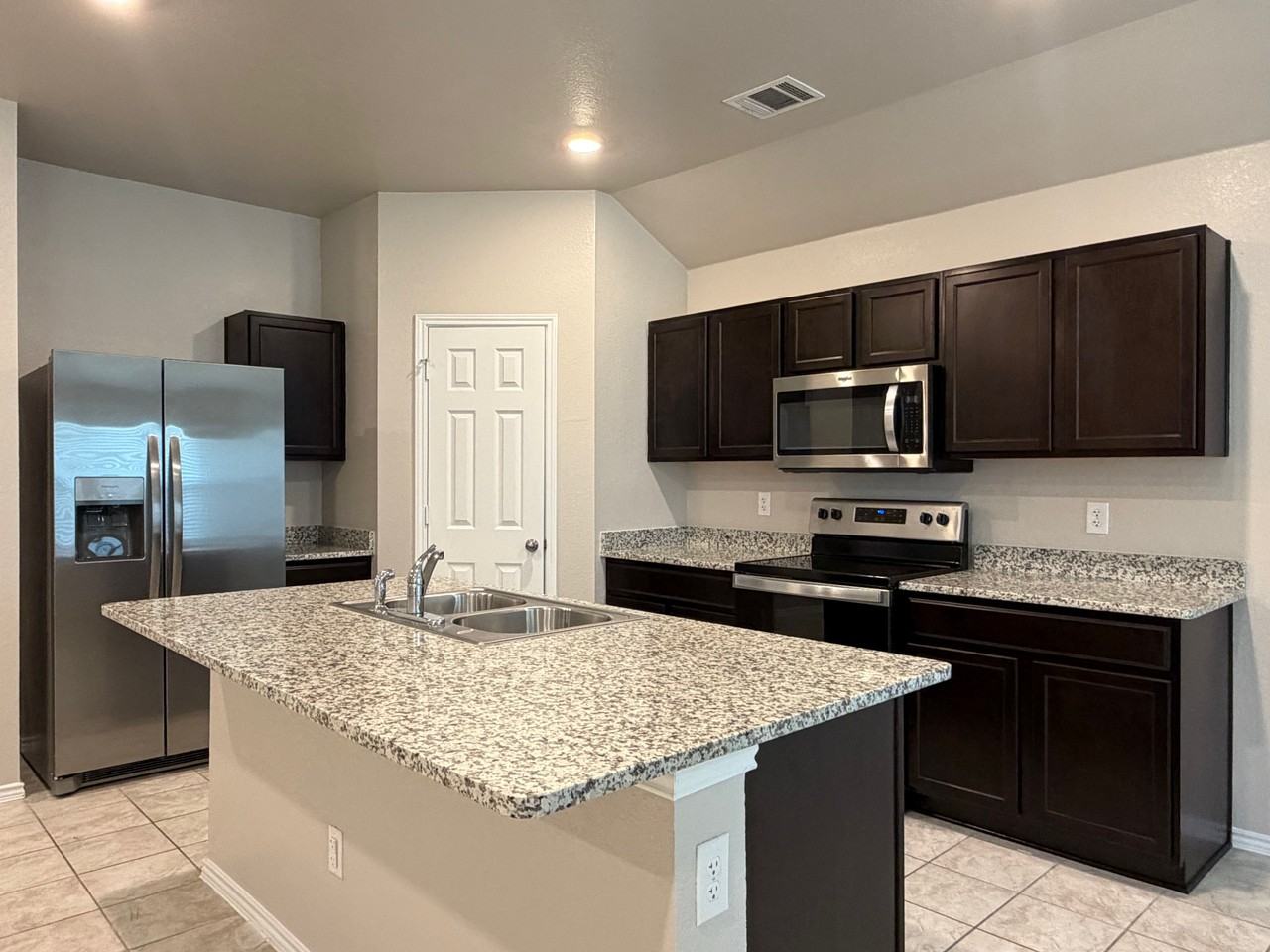 3610 Tanchico Dr - Photo 6 of 24