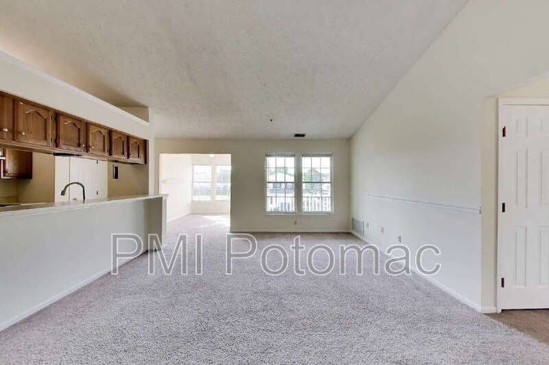 605 Himes Ave #111 - Photo 7 of 28
