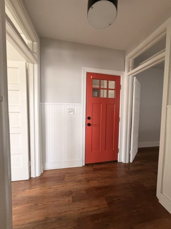 504 1/2 State St - Photo 2 of 16