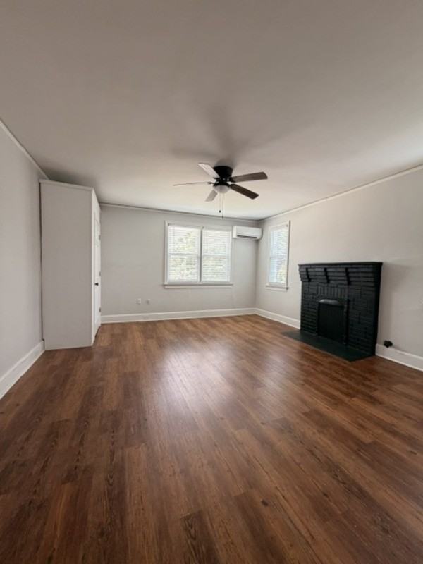 504 1/2 State St - Photo 4 of 16